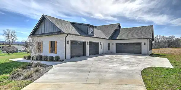 294 River Pointe Drive