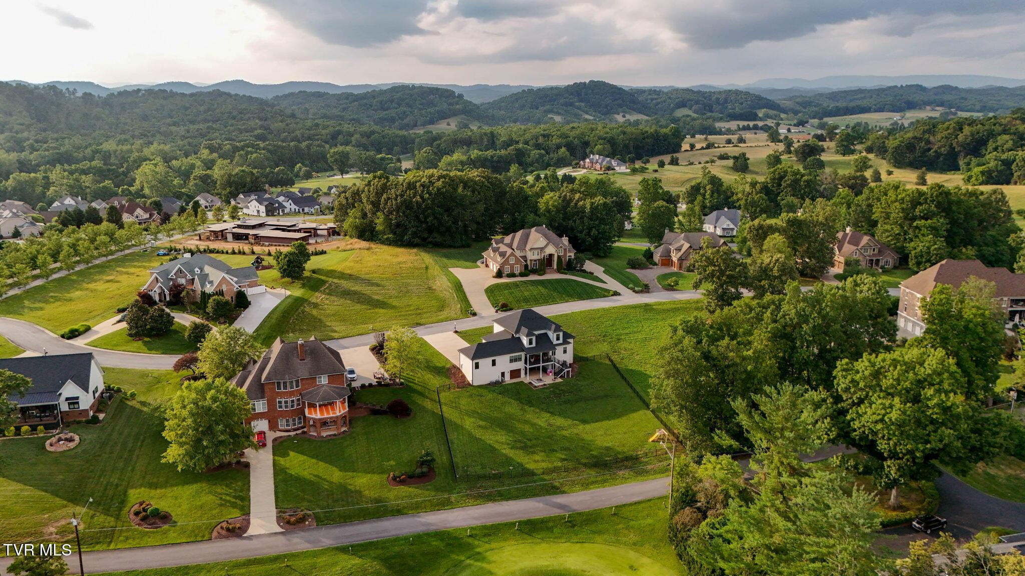 Image 3: 7-web-or-mls-1161 Mountain Vista Dr Dron