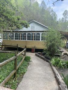1446 Brooks Road
