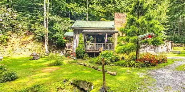 415 Stone Mtn Road