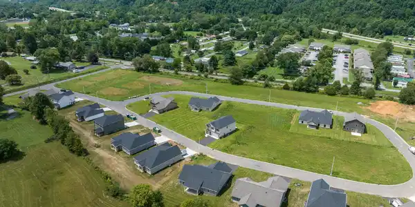 1211 Brown Road