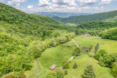 1010 Heaton Creek Road