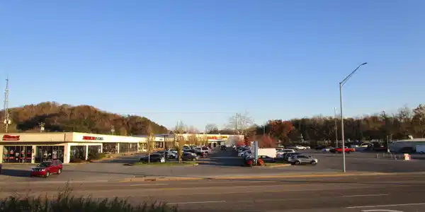 3035 Bristol Highway