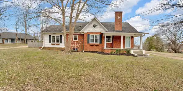 1814 Triangle Road