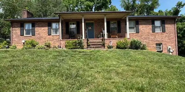179 Cloverleaf Drive