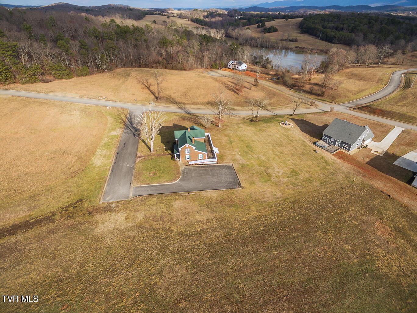 Image 3: Aerial-364-River-Point-Drive-LNA_0028