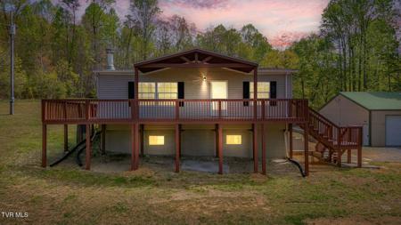 363 Barrett Lane