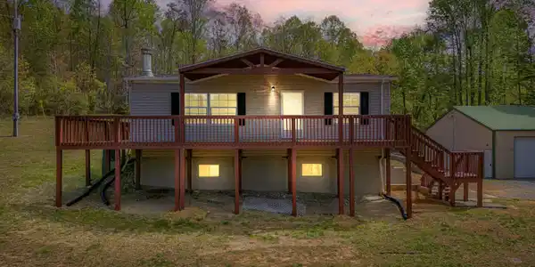 363 Barrett Lane