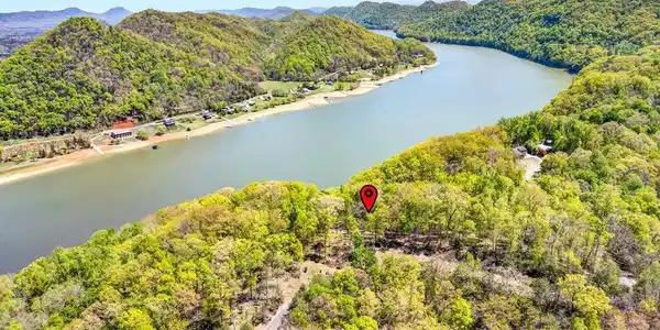 Image 2: Lot 49 Hickory Knoll - 2