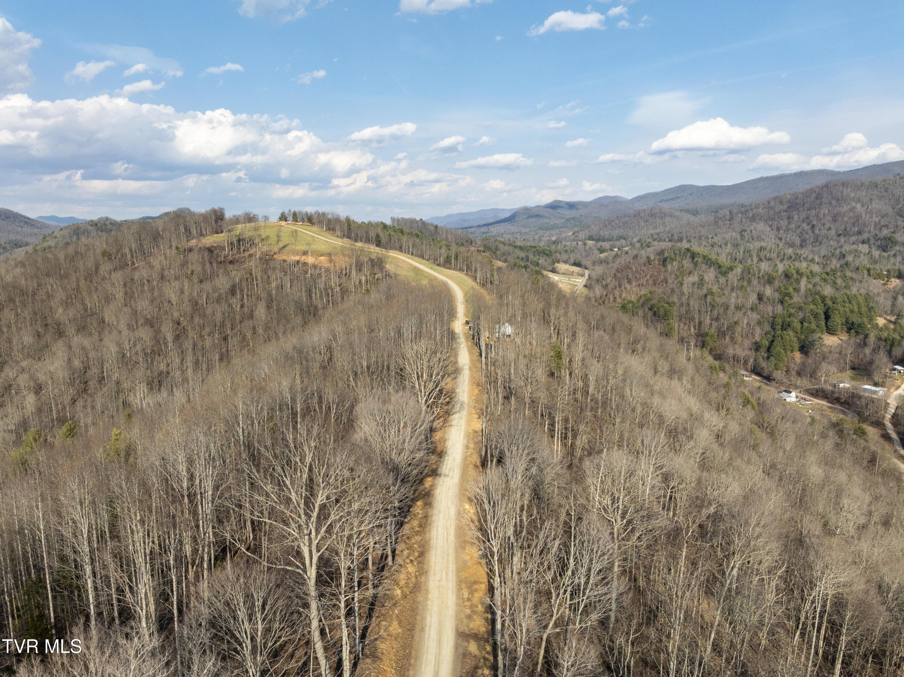 Image 3: Lot52-ImperialRidge-Aerials-2