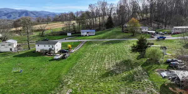 Image 2: DJI_20260311171104_0327_D
