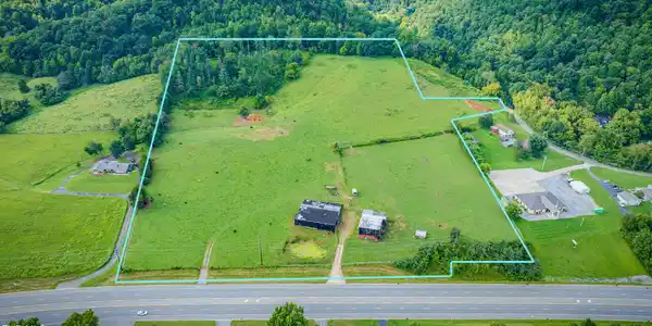 Image 4: 143 HWY 91, Eliz 37643
