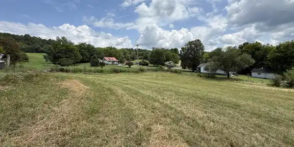 Image 4: 4