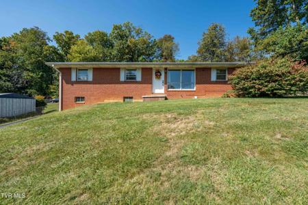 613 North North Street