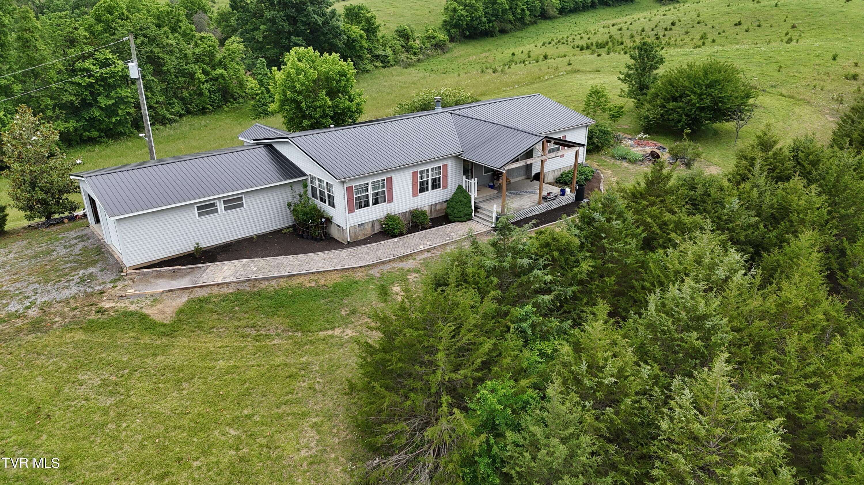 Image 2: dji_fly_20250519_154038_0052_17476837350