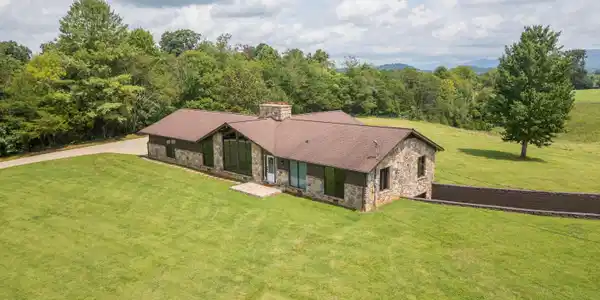 Image 2: DJI_0289-HDR