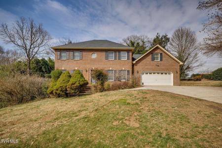704 Ridgefields Road