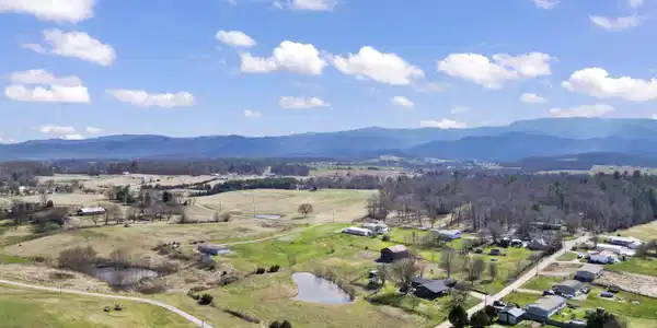 Image 2: DJI_0130