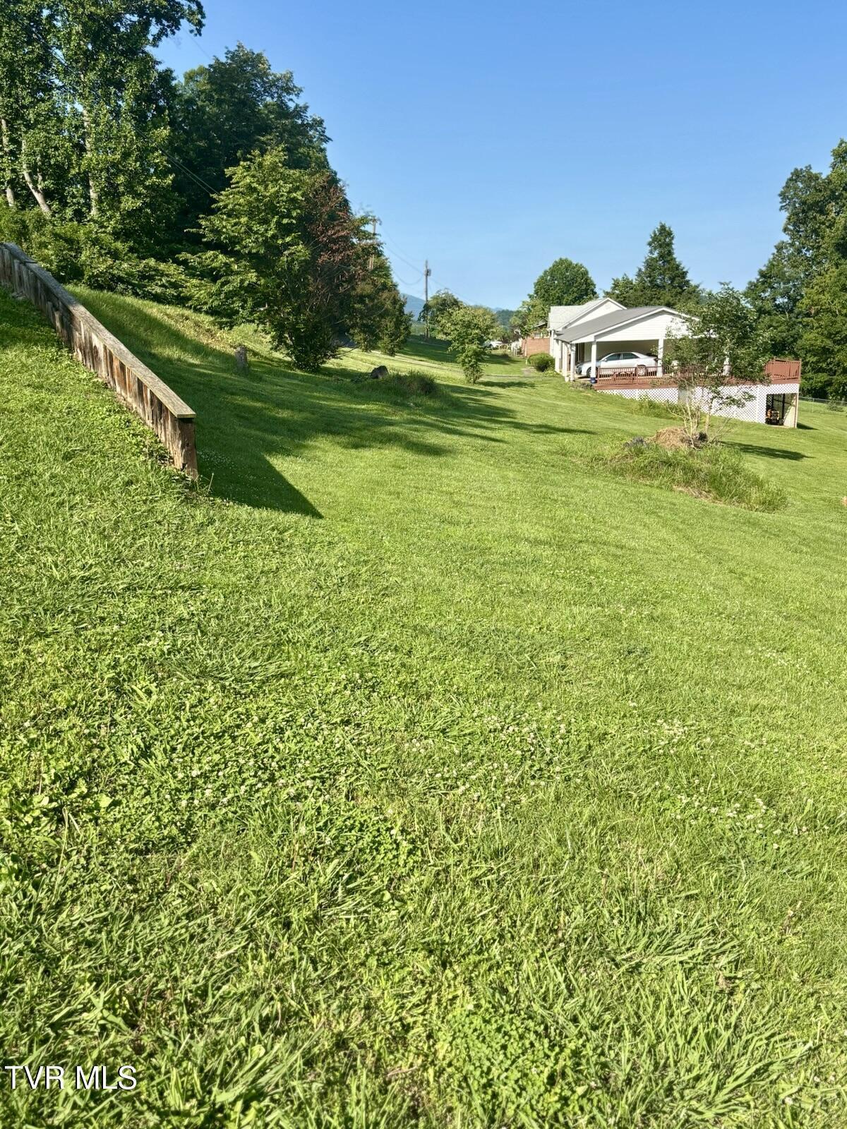 Image 4: 4