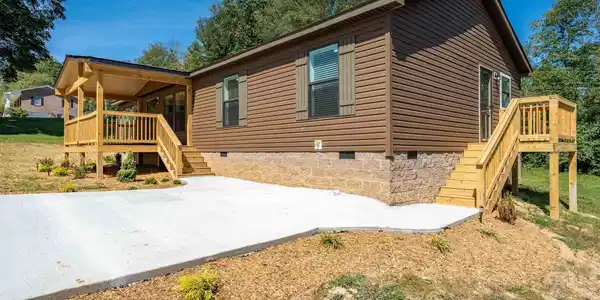 Image 4: 3611 Kimrod Dr (4 of 47)