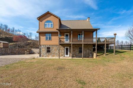 1148 Drakes Creek Road