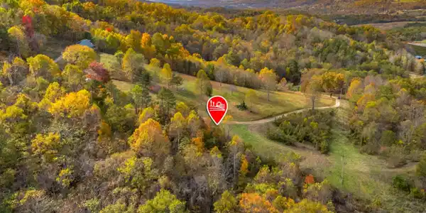 853 Twin Ponds Lane