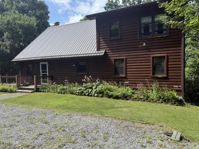 323 Blue Grass Road