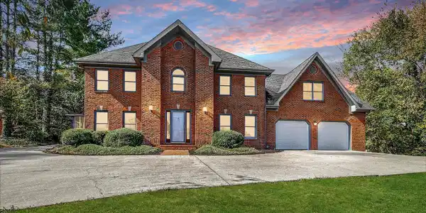 1000 Rotherwood Drive