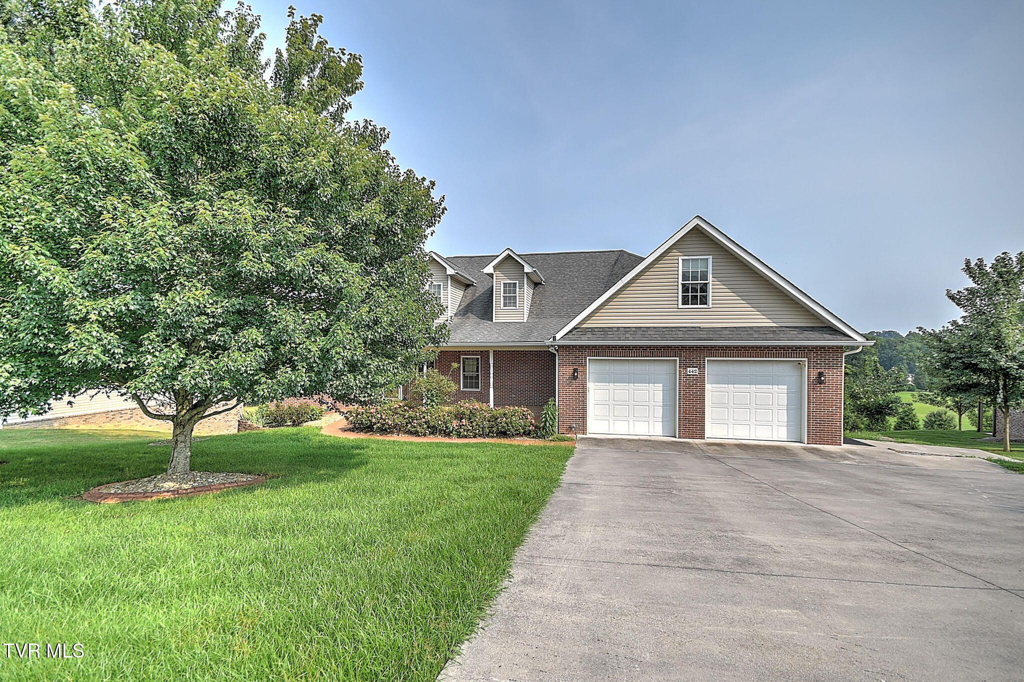 Image 4: 6-web-or-mls-442 Grovemont Pl MH-6