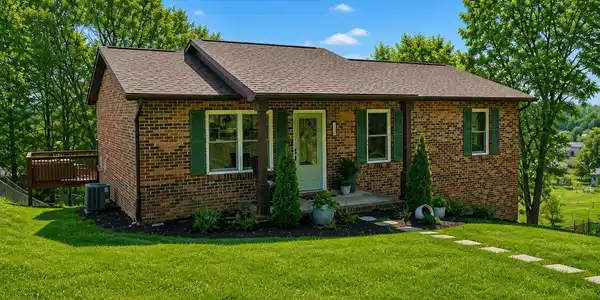 1212 Rocky Hollow Road