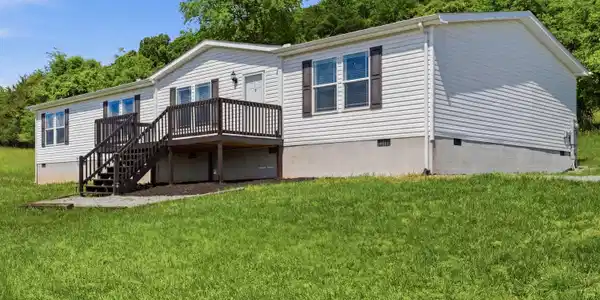 530 Horseshoe Bend Road
