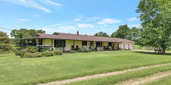 200 Crum Lane