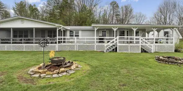 958 Avery Branch Road