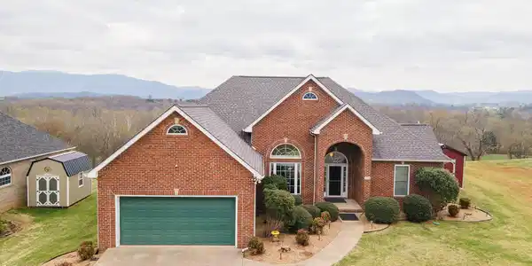 100 Golf Villa Drive