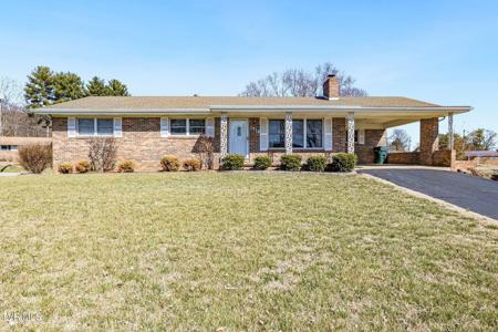 1718 Dellwood Circle