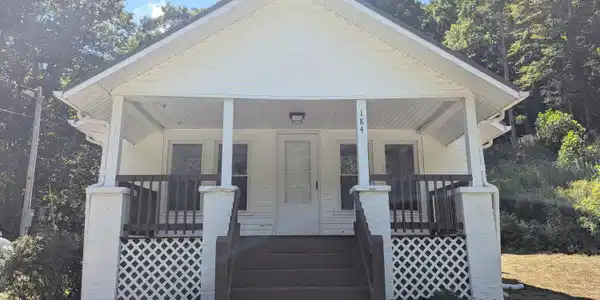 184 Hogum Hollow Road