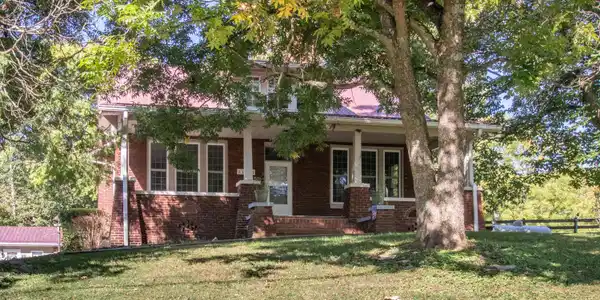 21160 Jeb Stuart Highway