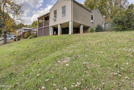 2012 Woodbine Street
