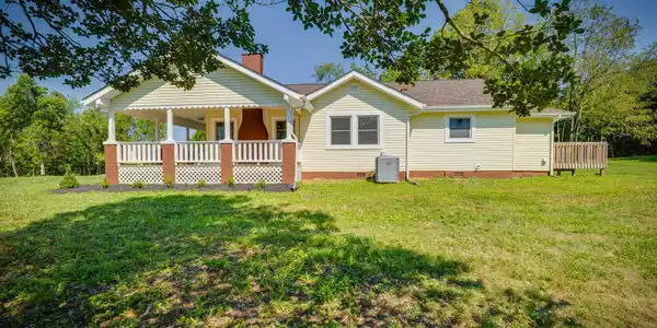 4316 Greenwood Drive