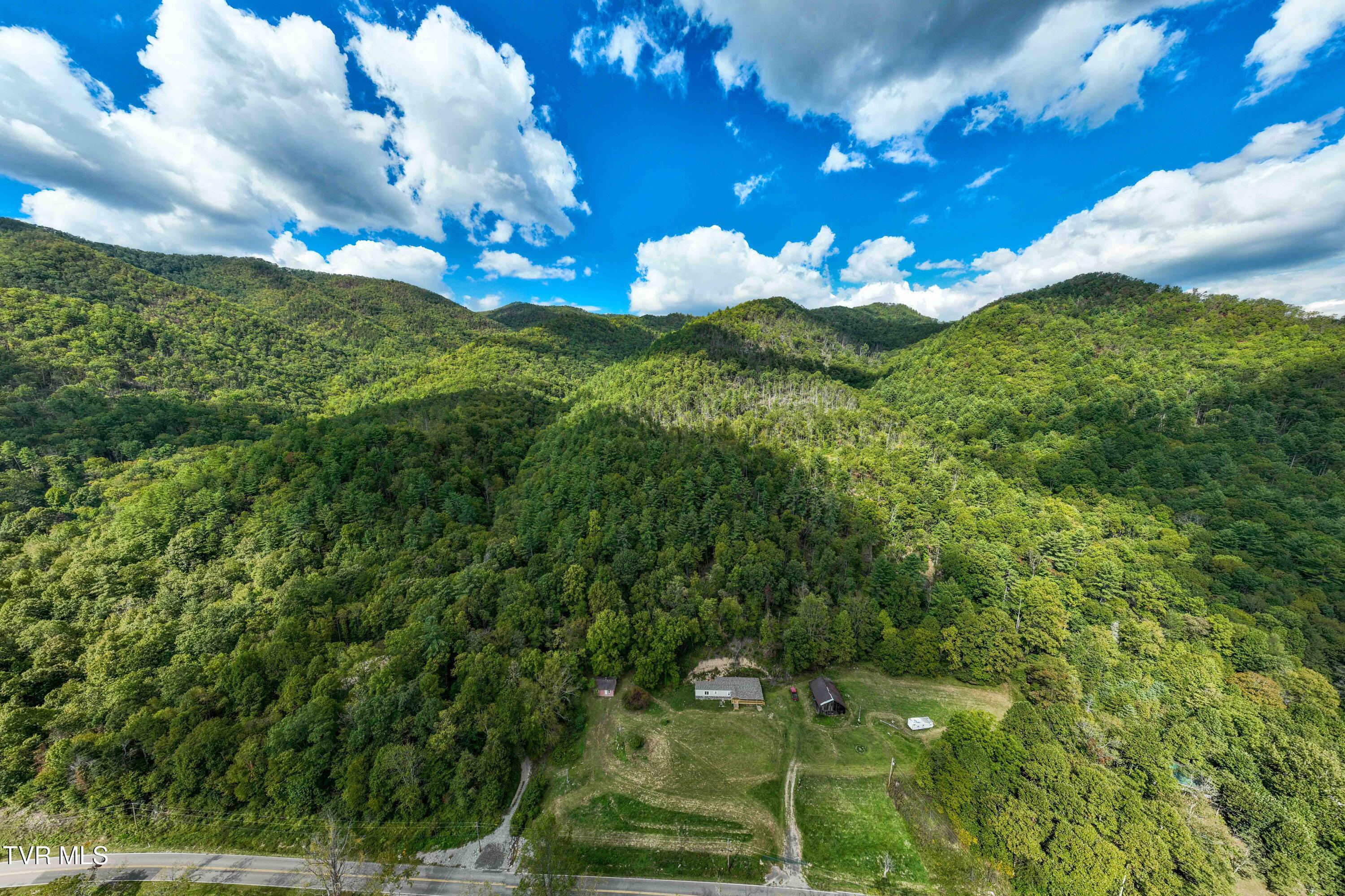Image 2: TBD Roan Creek Rd (2 of 17)