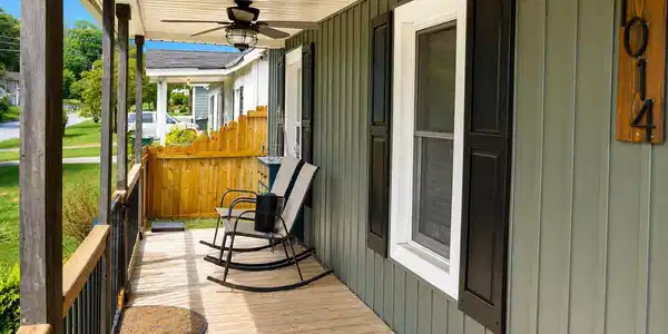 Image 3: Front Porch
