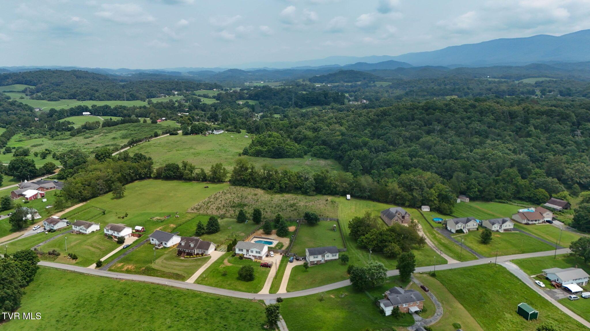 Image 4: 12-web-or-mls-1320 Timber Ridge Rd MA-13