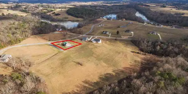 Image 2: Aerial-364-River-Point-Drive-LNA_0008a