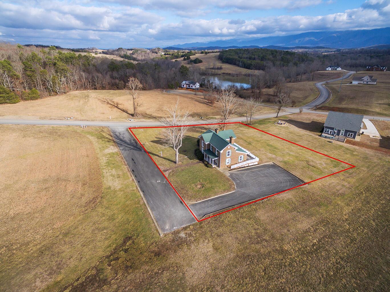 Image 3: Aerial-364-River-Point-Drive-2