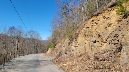 00 Antioch Road