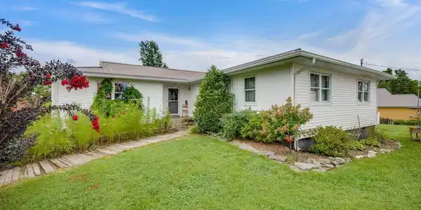 1010 Mill Springs Road