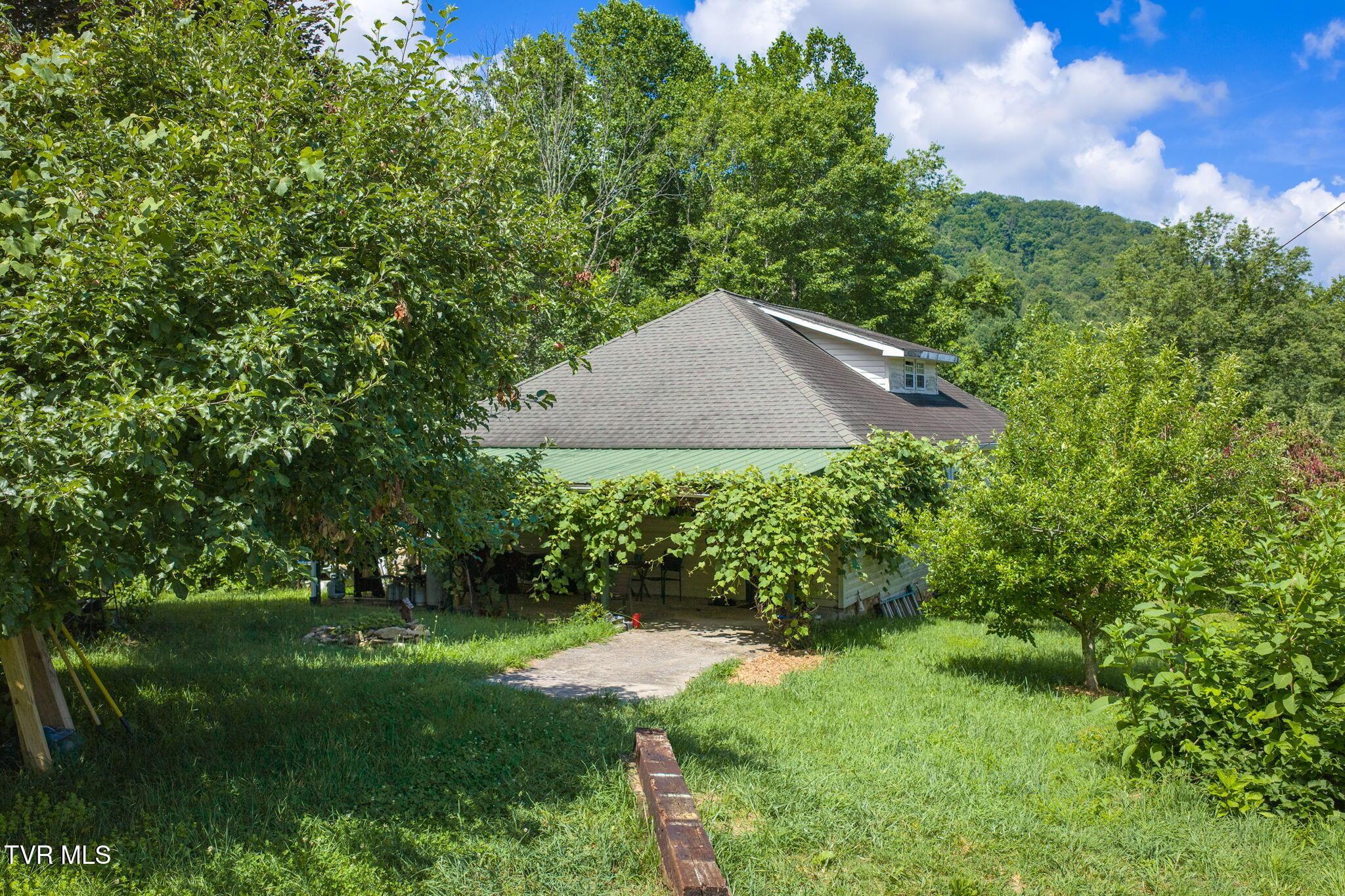 Image 3: 1-web-or-mls-DJI_20260612111552_0230_D
