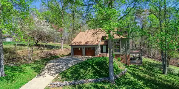 804 Seven Oaks Drive