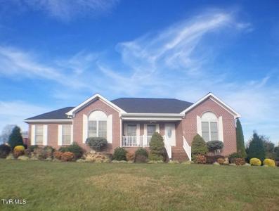 102 East Ridgefield Court