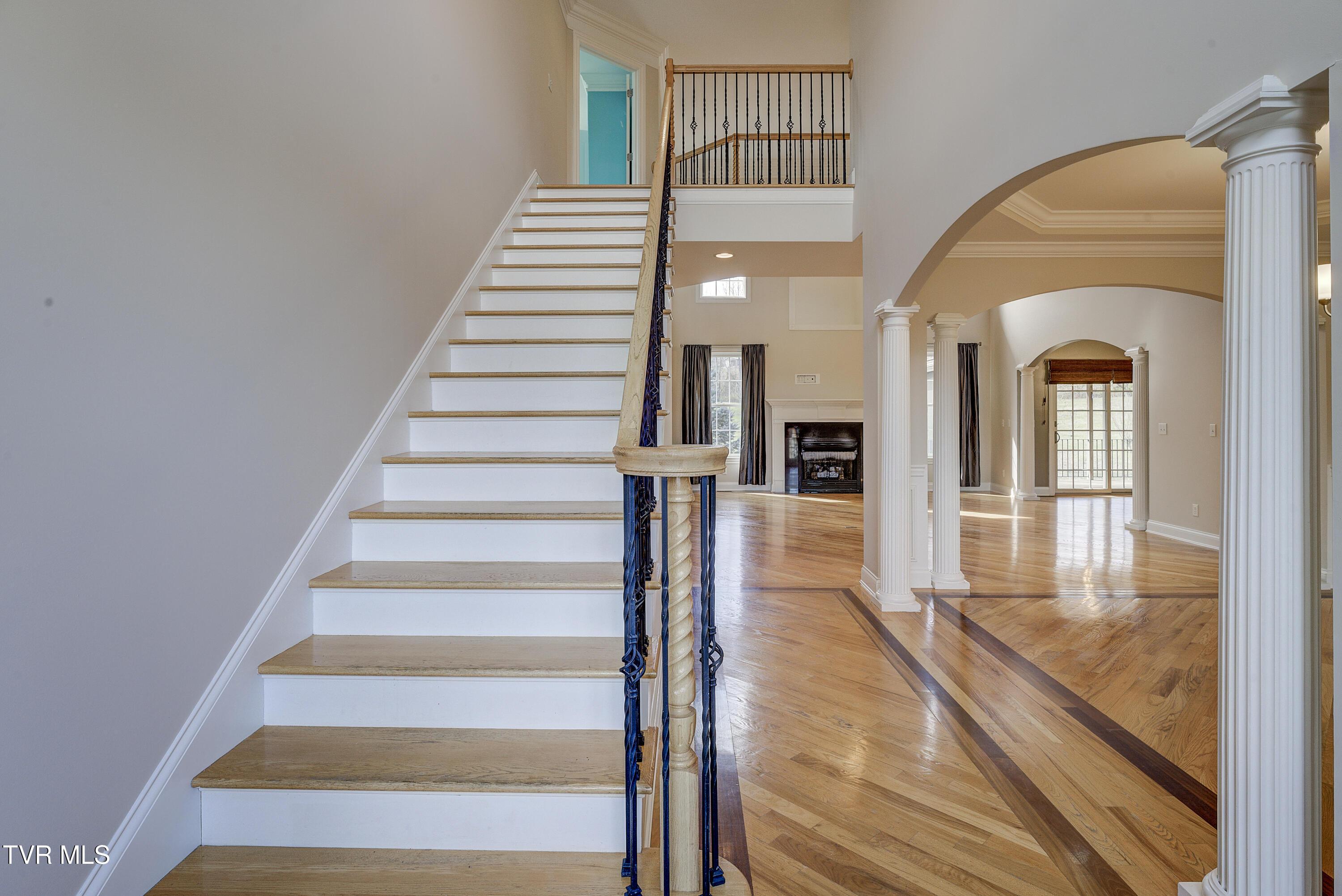 Image 4: HeatherView-2